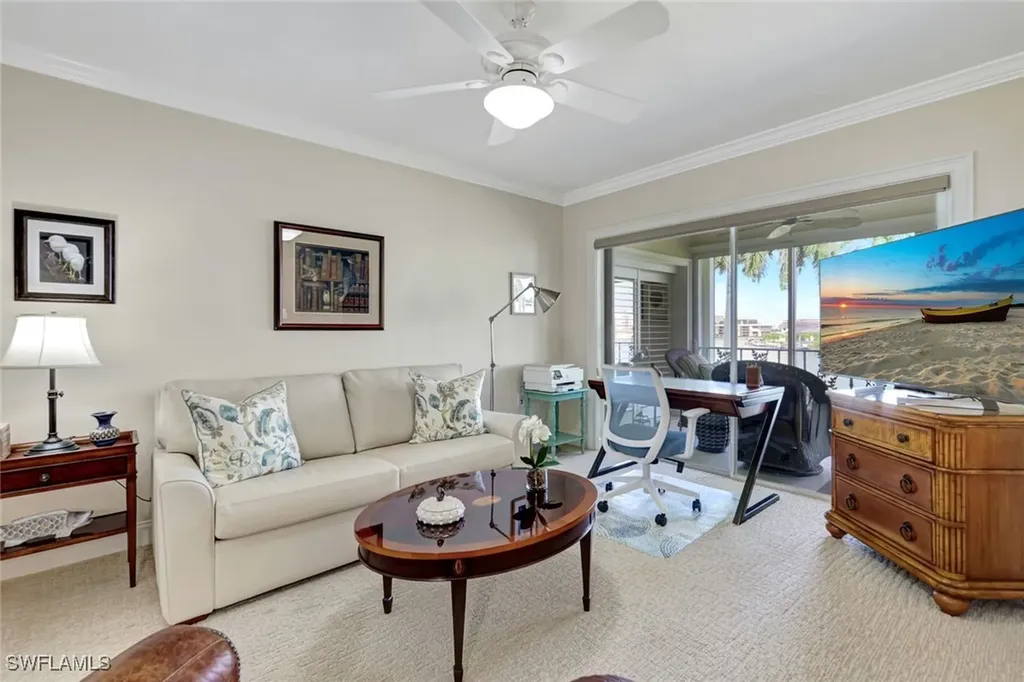 383 Harbour Drive Naples FL 34103