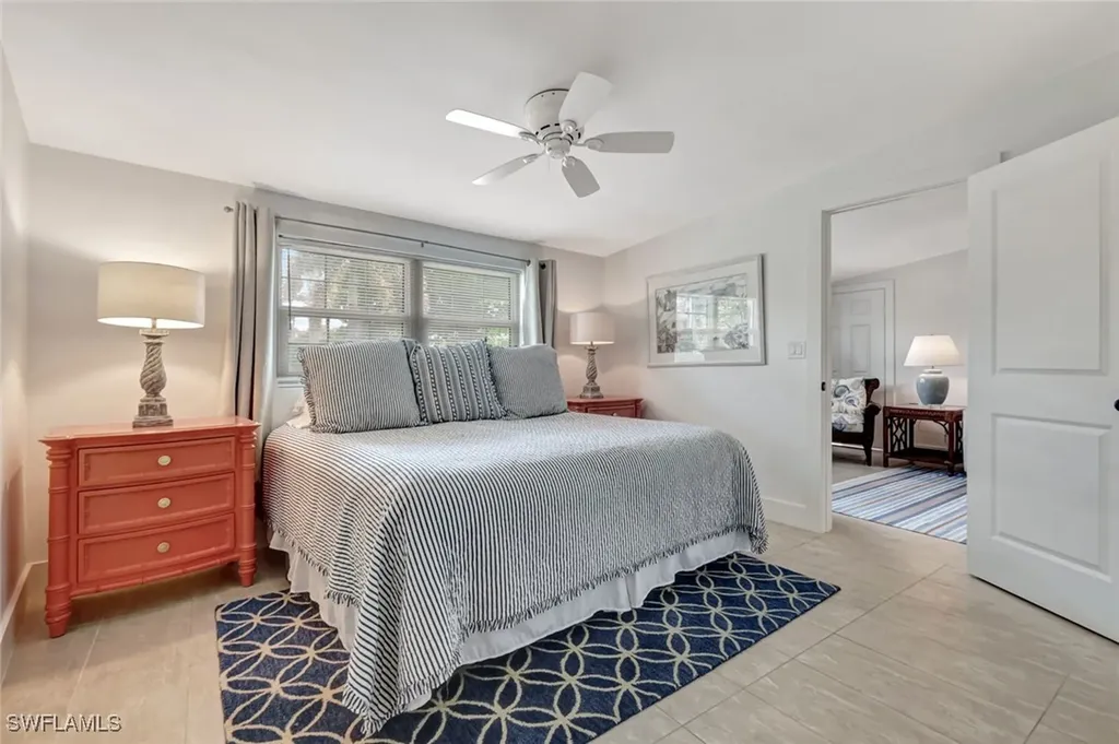 383 Harbour Drive Naples FL 34103