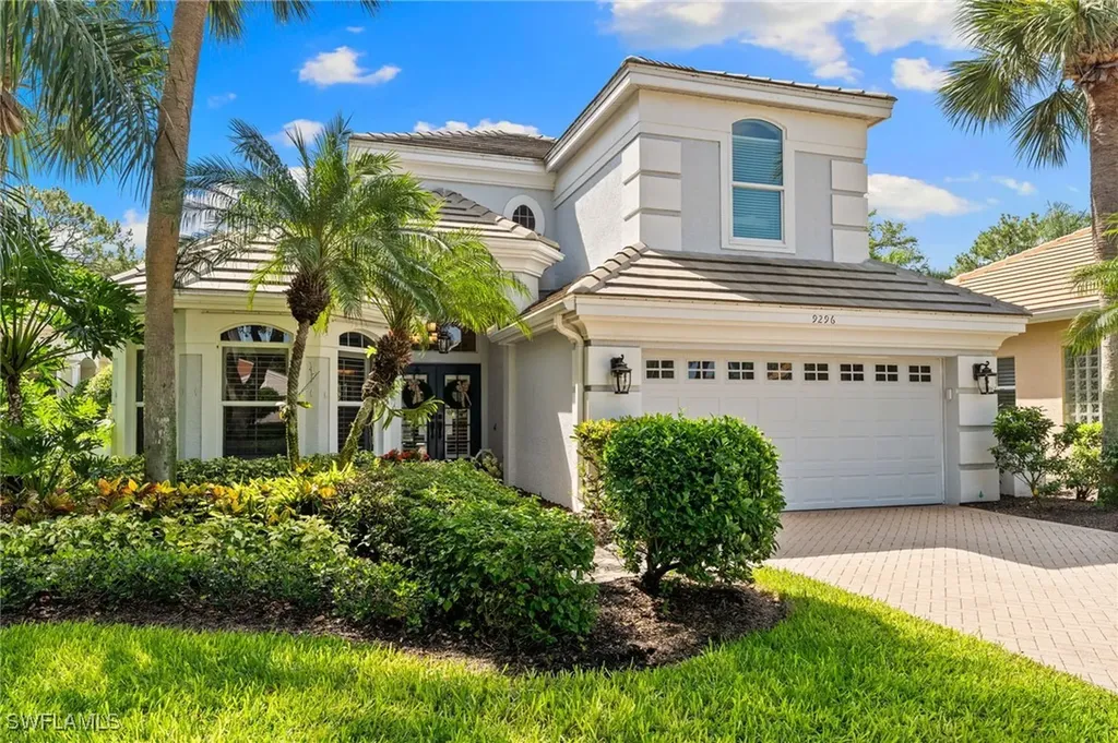 9296 Troon Lakes Drive Naples FL 34109