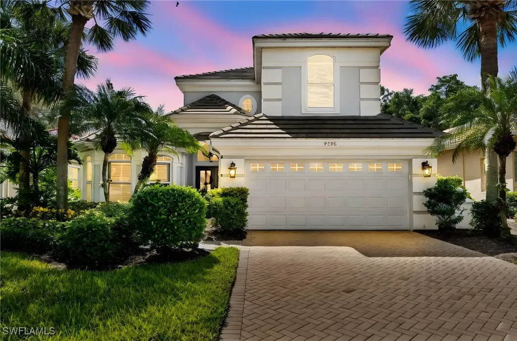 9296 Troon Lakes Drive Naples FL 34109