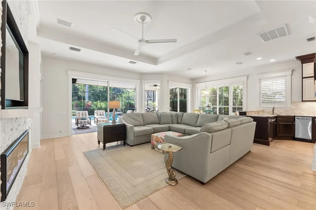 9296 Troon Lakes Drive Naples FL 34109