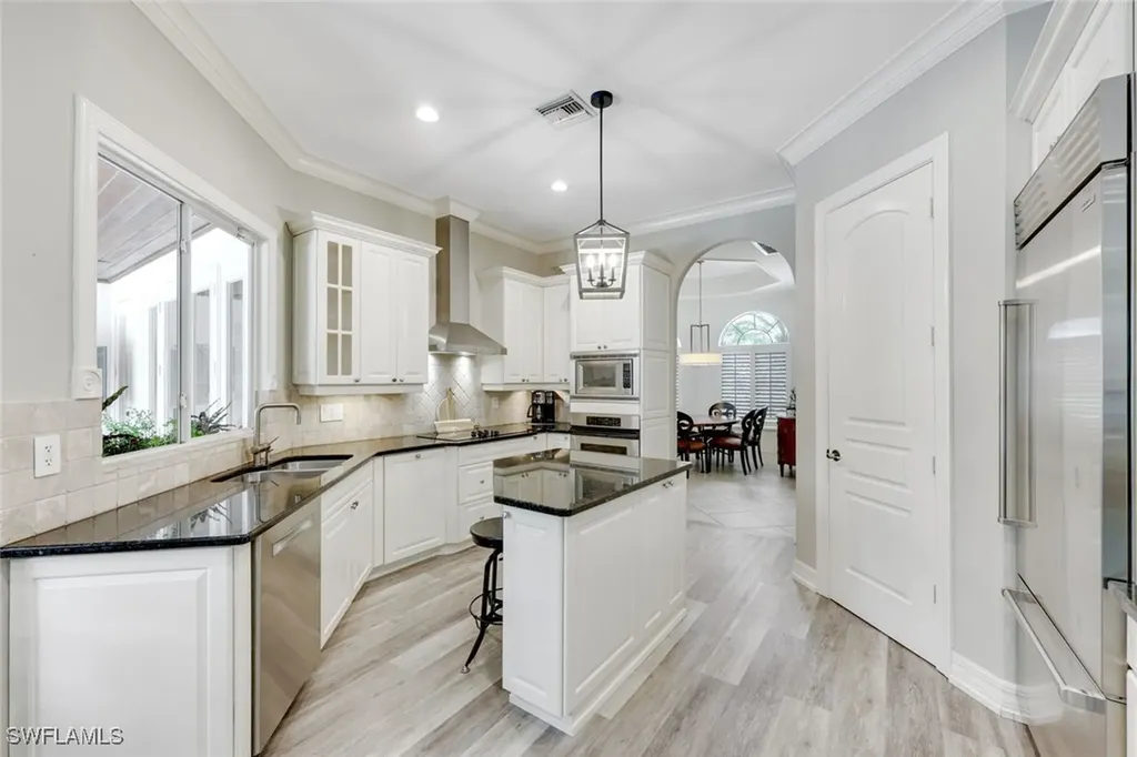 3960 Deep Passage Way Naples FL 34109