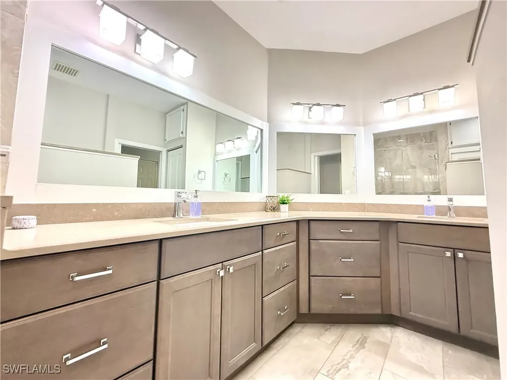 6325 Wilshire Pines Circle Naples FL 34109