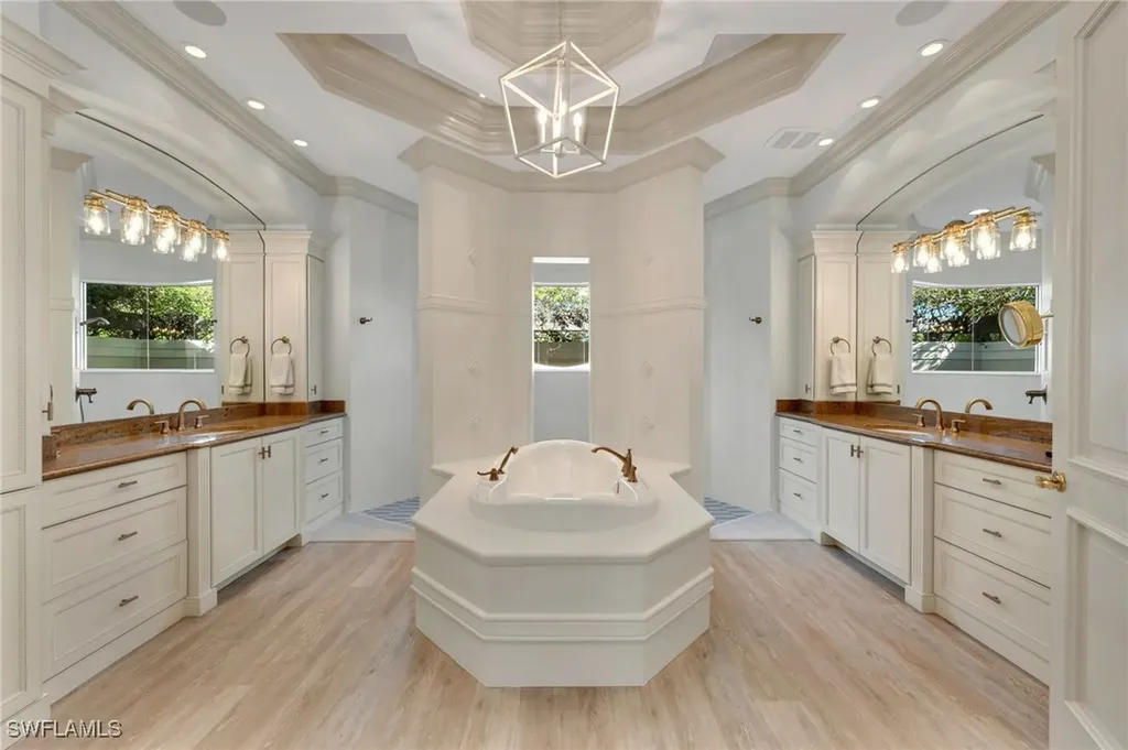 15102 Frescott Way Naples FL 34110