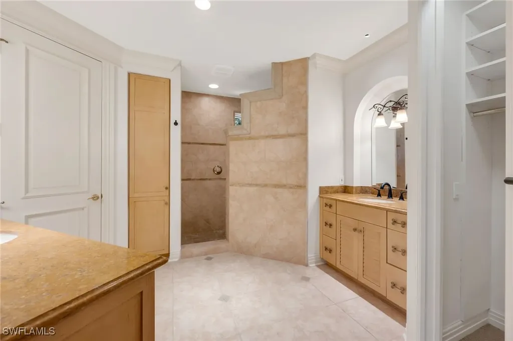 15102 Frescott Way Naples FL 34110