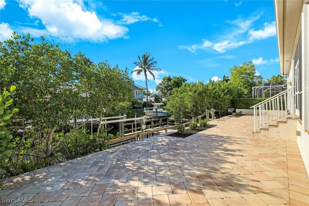 27080 Flamingo Drive Bonita Springs FL 34135