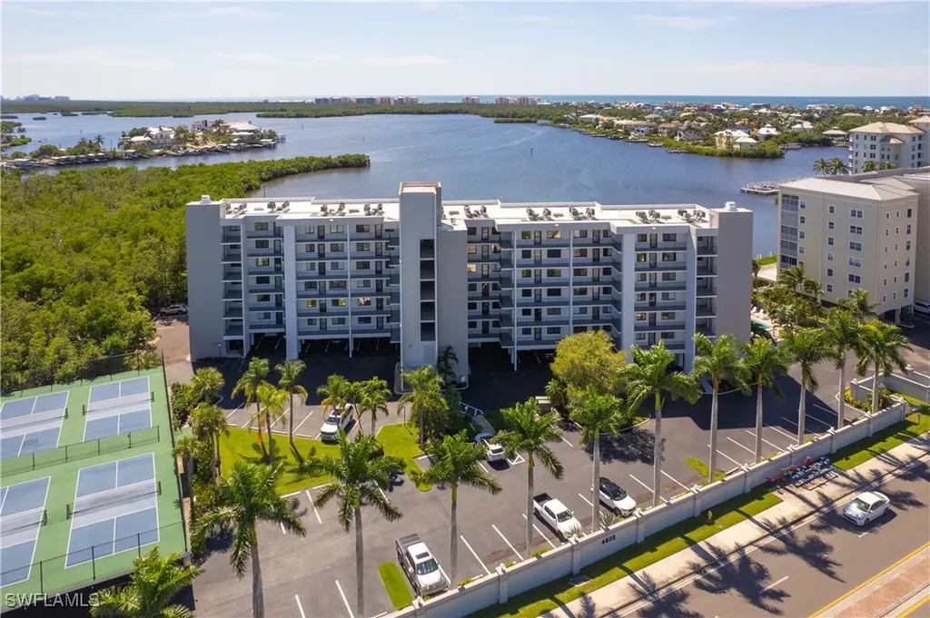 4835 Bonita Beach Road Bonita Springs FL 34134