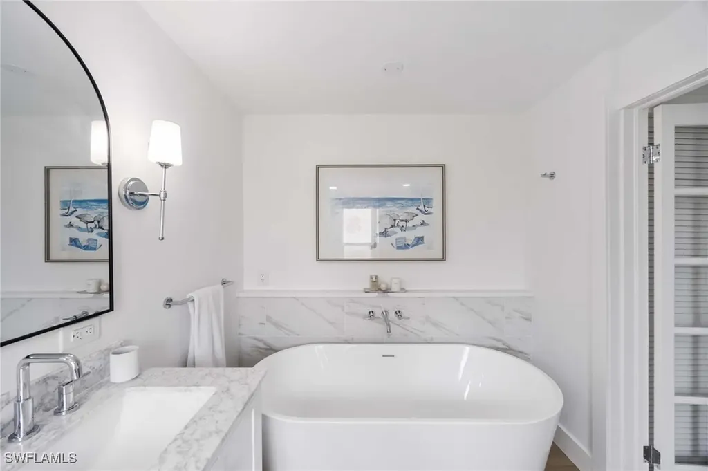 9905 Treasure Cay Lane Bonita Springs FL 34135