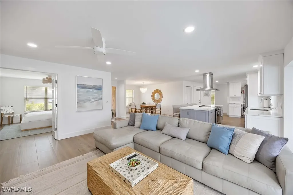 9905 Treasure Cay Lane Bonita Springs FL 34135