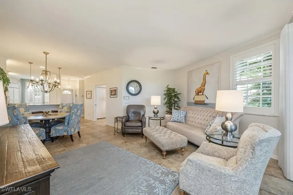 8380 Excalibur Circle Naples FL 34108