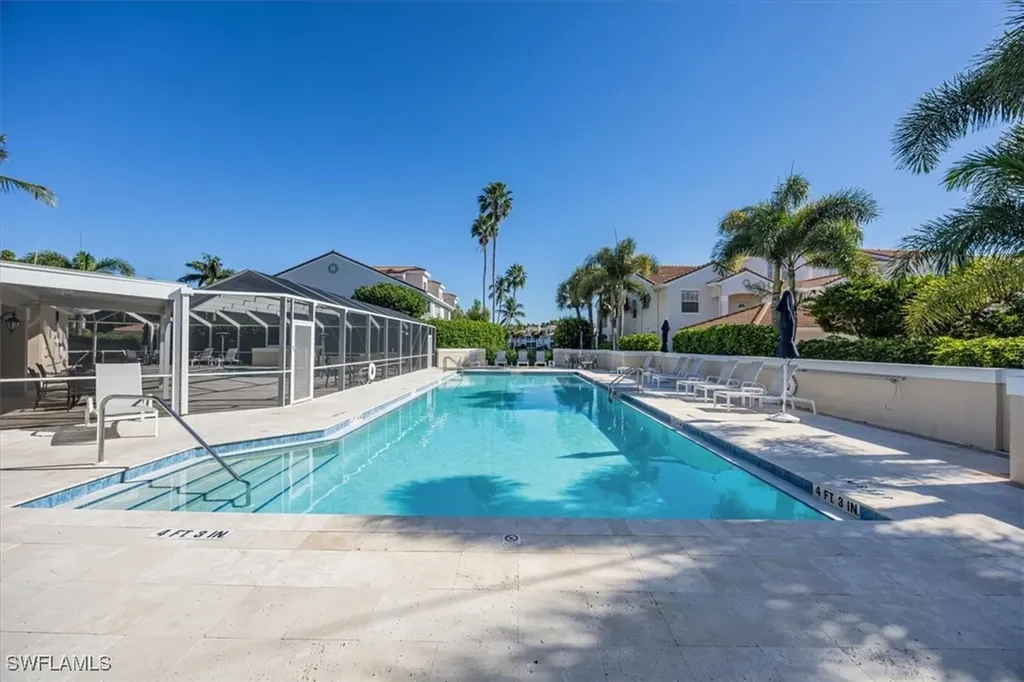 8380 Excalibur Circle Naples FL 34108