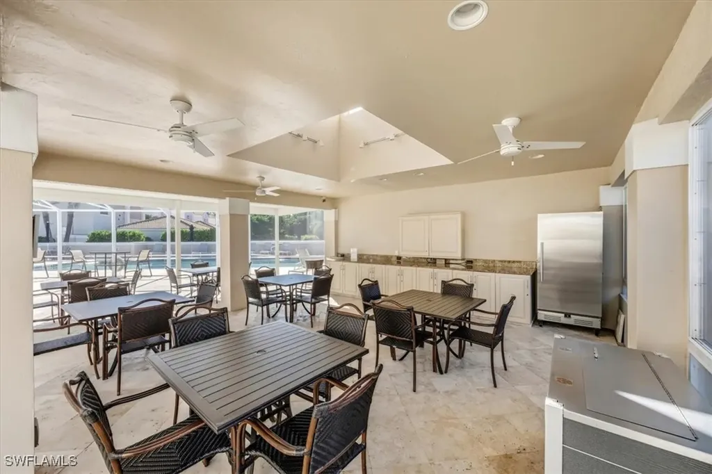 8380 Excalibur Circle Naples FL 34108