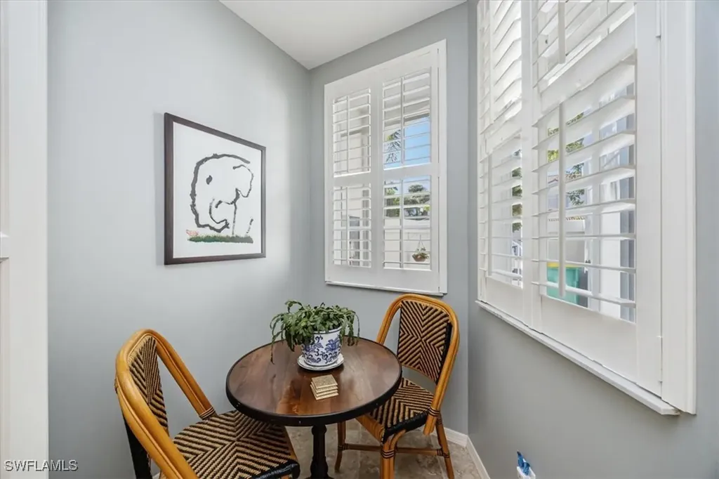 8380 Excalibur Circle Naples FL 34108