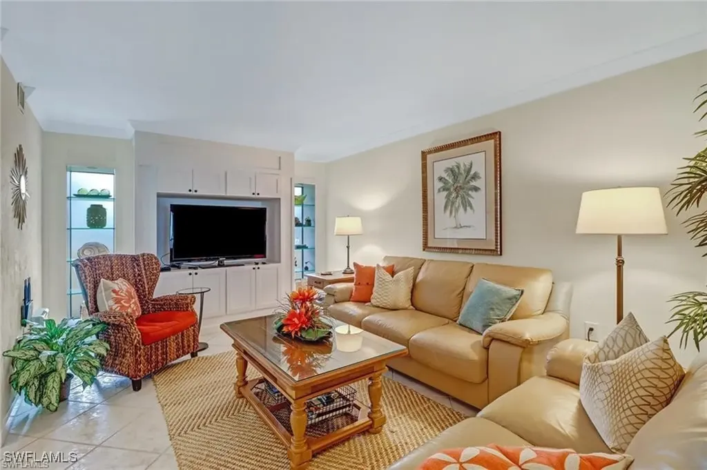 10475 Gulf Shore Drive Naples FL 34108