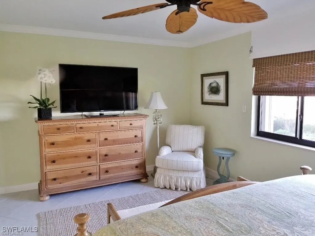 10475 Gulf Shore Drive Naples FL 34108