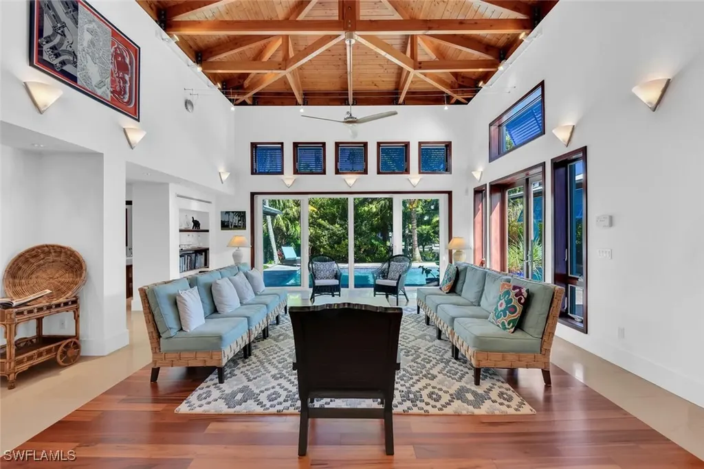 Naples FL, 795 18TH Avenue S