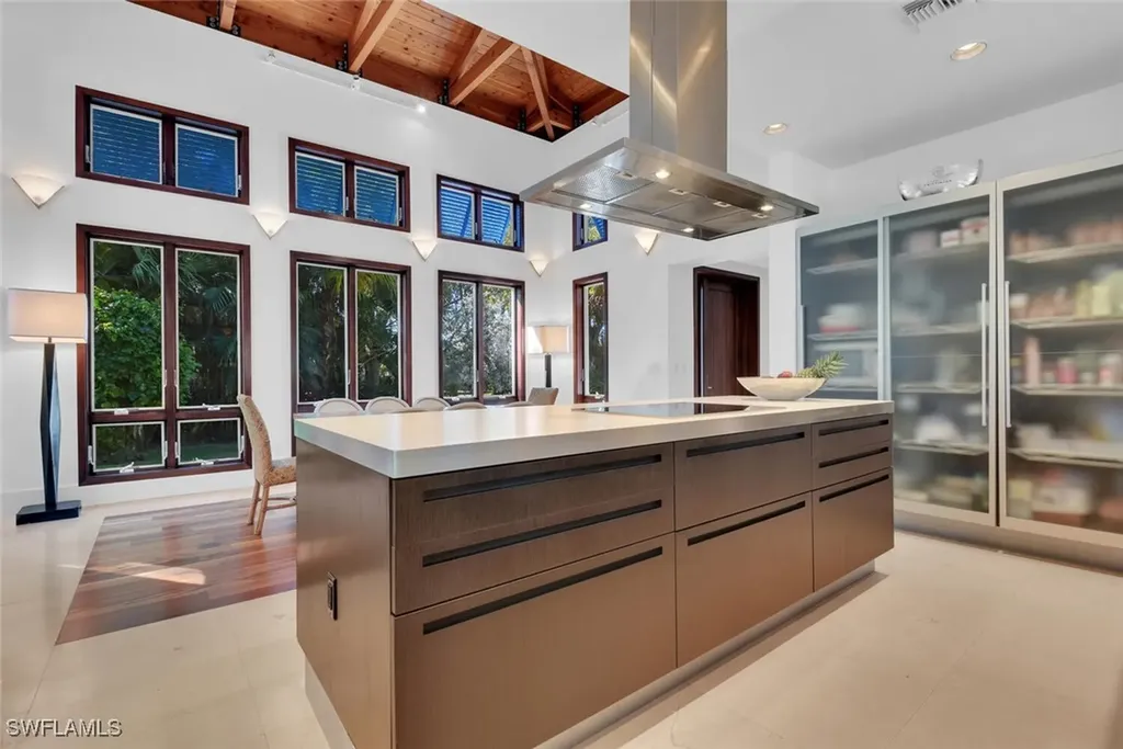 795 18th Avenue S Naples FL 34102