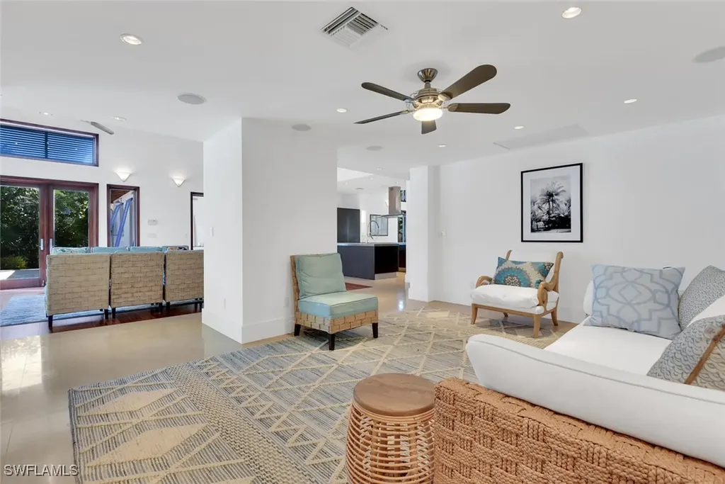 795 18th Avenue S Naples FL 34102