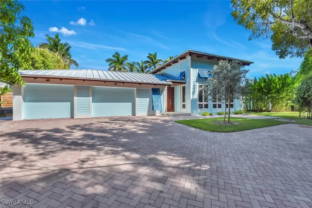 795 18th Avenue S Naples FL 34102
