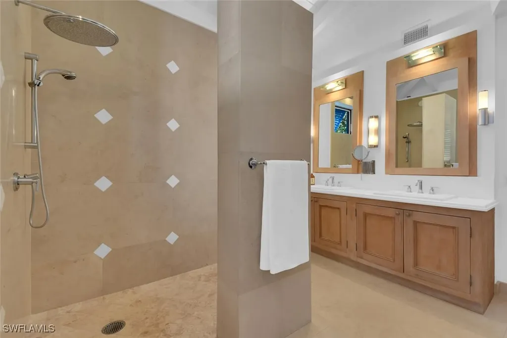 795 18th Avenue S Naples FL 34102