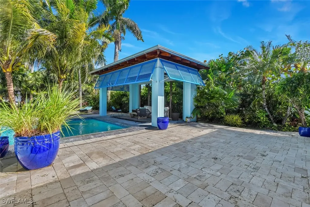 795 18th Avenue S Naples FL 34102