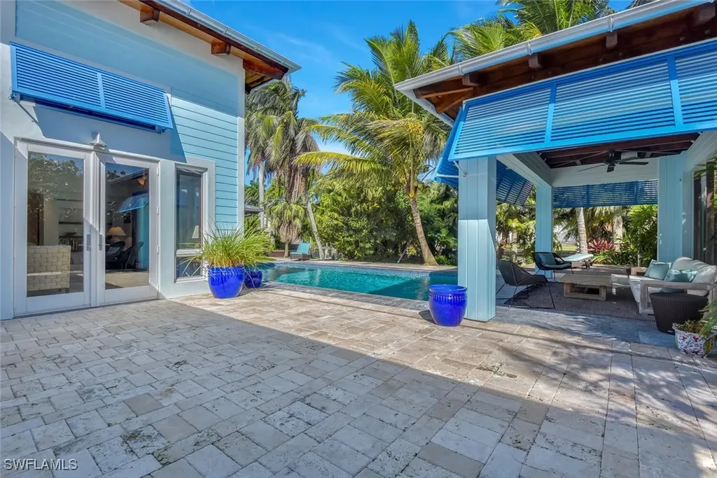 795 18th Avenue S Naples FL 34102