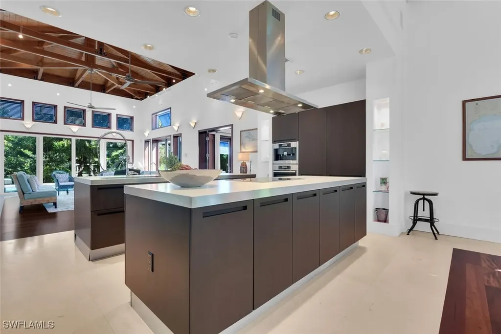 795 18th Avenue S Naples FL 34102