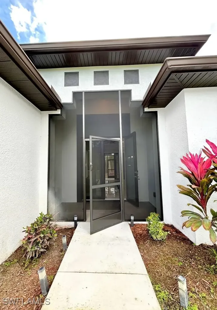 3596 64th Avenue NE Naples FL 34120