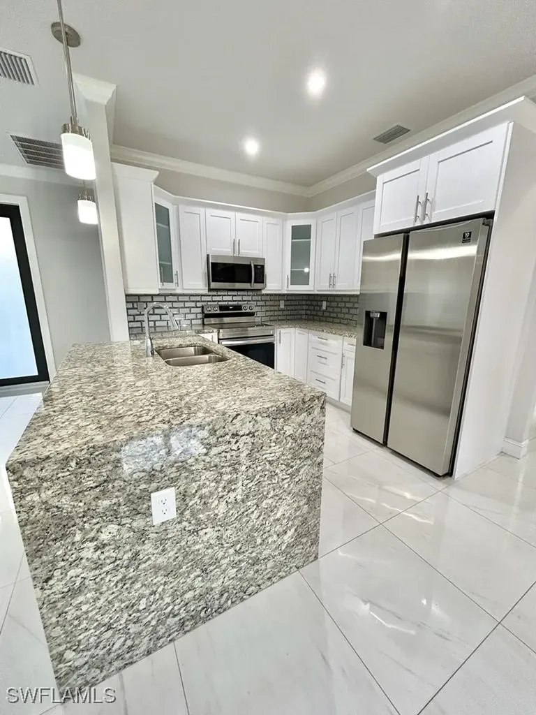 3596 64th Avenue NE Naples FL 34120