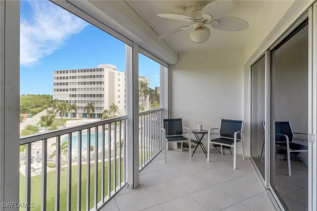 1 Bluebill Avenue Naples FL 34108
