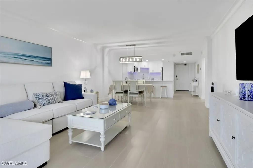 1 Bluebill Avenue Naples FL 34108
