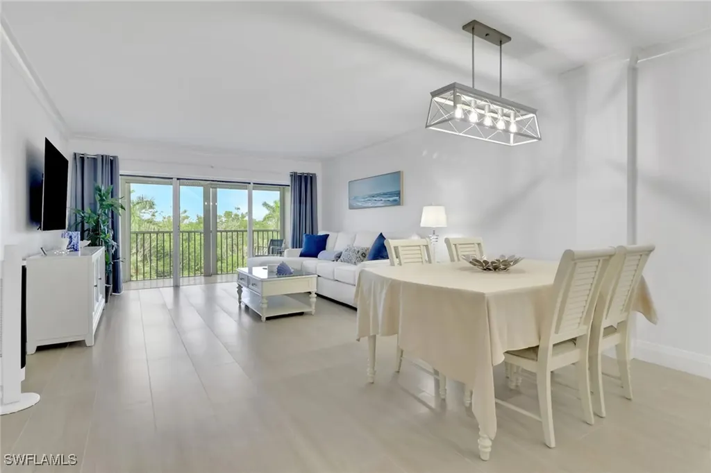 1 Bluebill Avenue Naples FL 34108