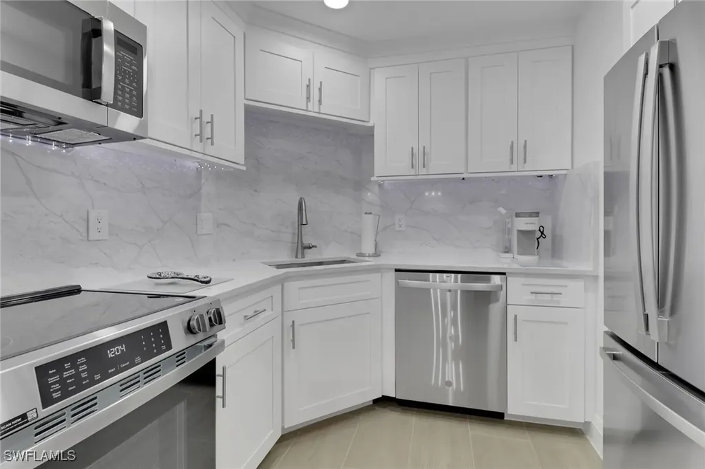 1 Bluebill Avenue Naples FL 34108