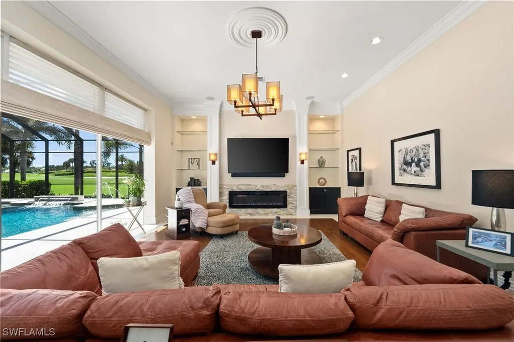 13700 Pondview Circle Naples FL 34119