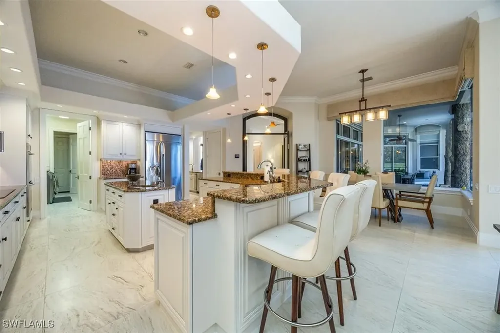 13700 Pondview Circle Naples FL 34119