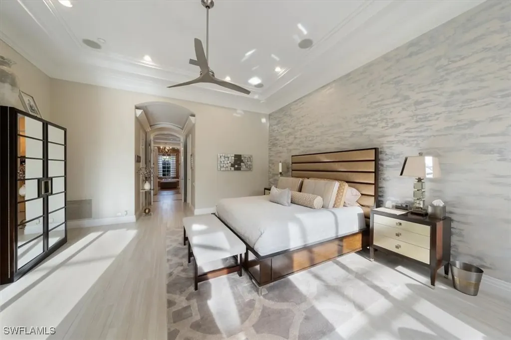 13700 Pondview Circle Naples FL 34119