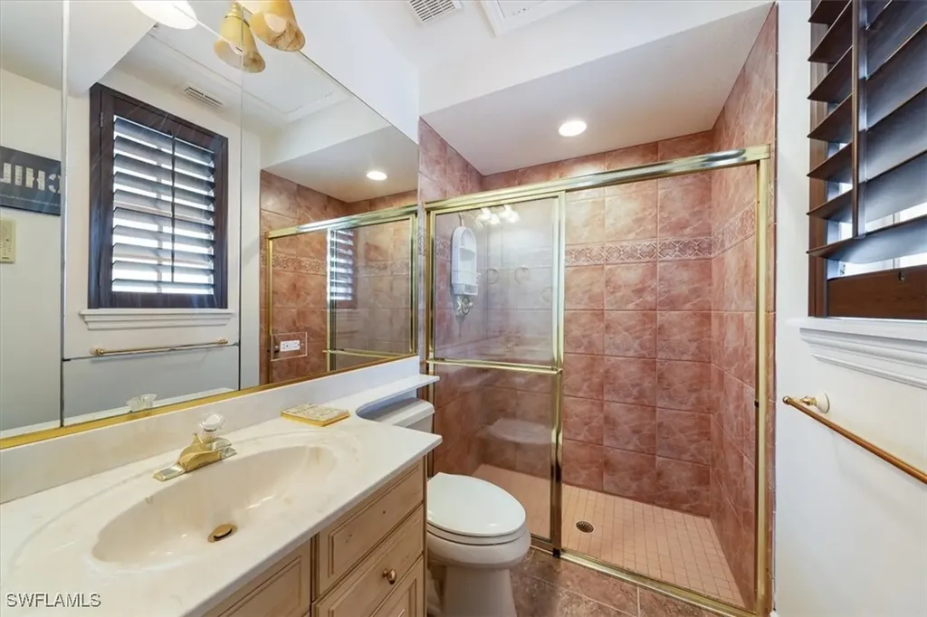 13700 Pondview Circle Naples FL 34119