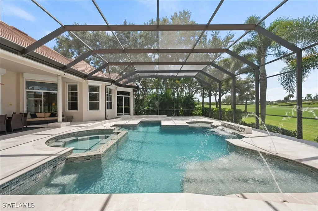 13700 Pondview Circle Naples FL 34119