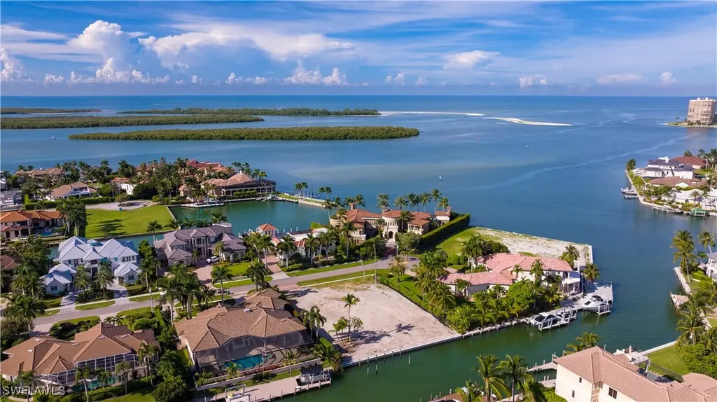 1558 Heights Court Marco Island FL 34145