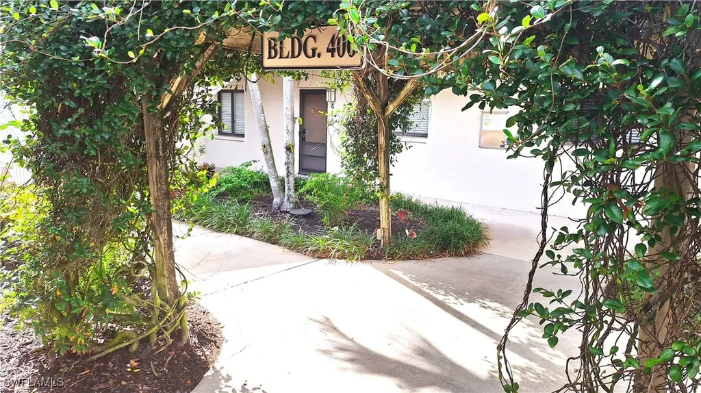 910 Vanderbilt Beach Road Naples FL 34108