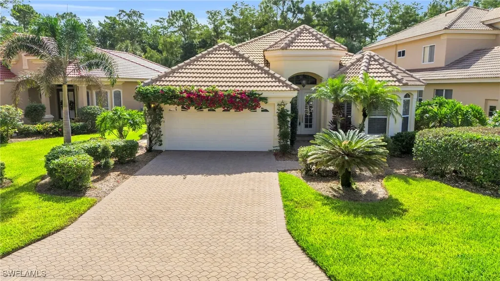 9226 Troon Lakes Drive Naples FL 34109