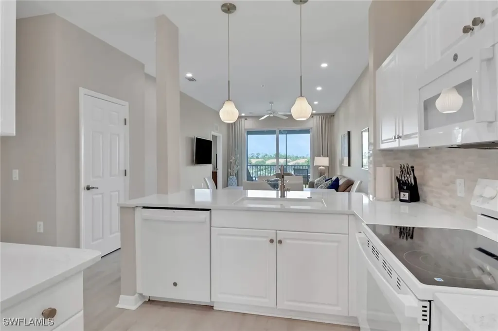 3980 Loblolly Bay Drive Naples FL 34114