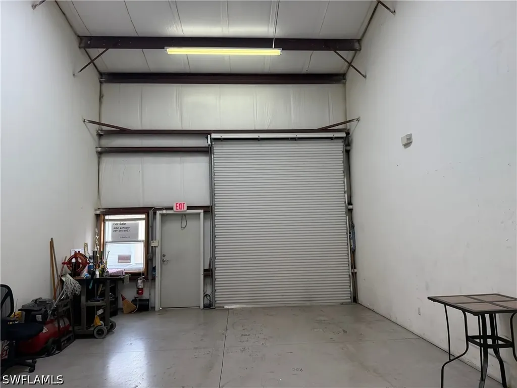4776 Radio Road Naples FL 34104
