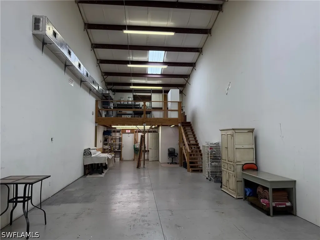 4776 Radio Road Naples FL 34104