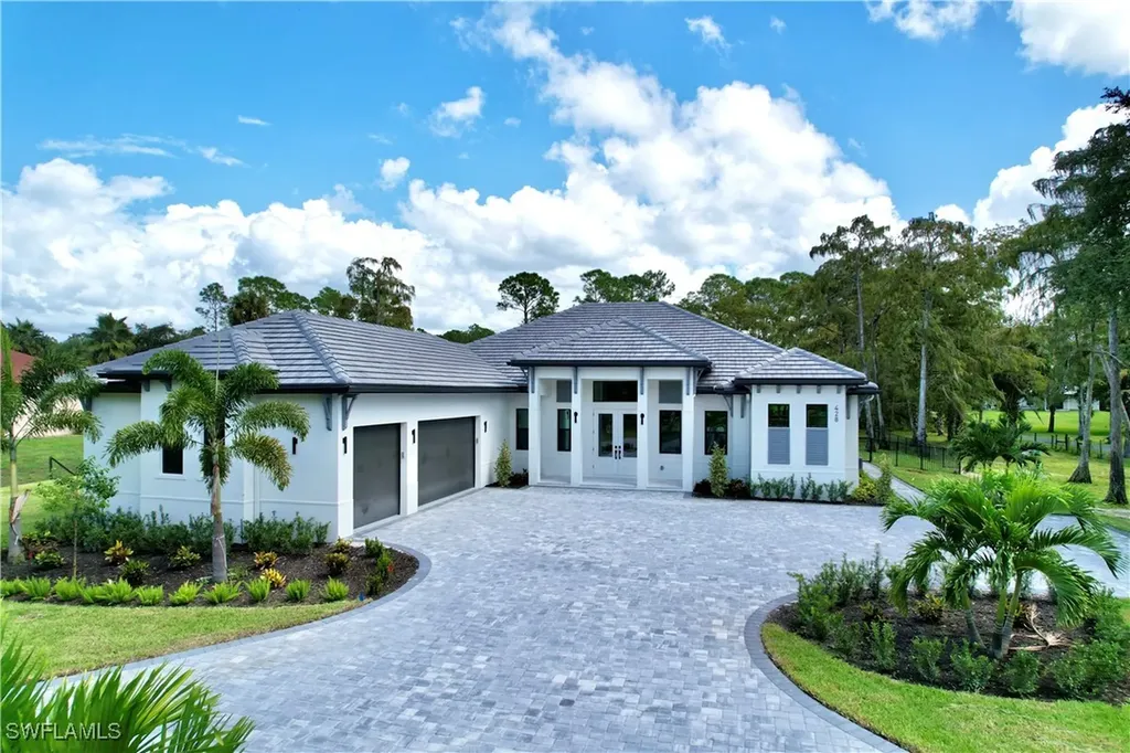 428 21st Street SW Naples FL 34117