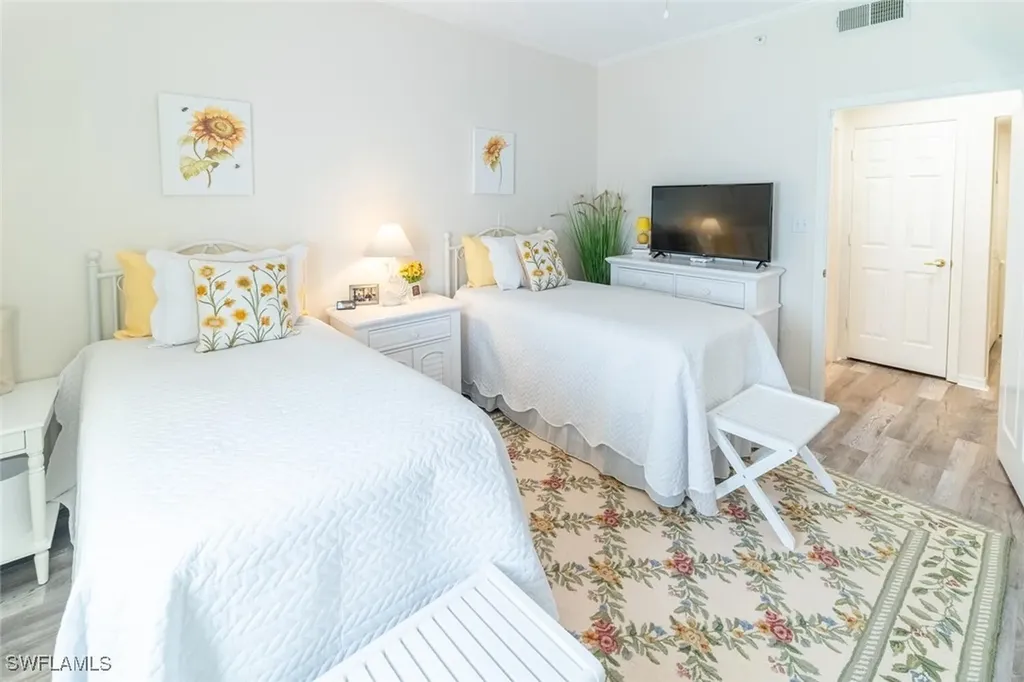 201 Arbor Lake Drive Naples FL 34110
