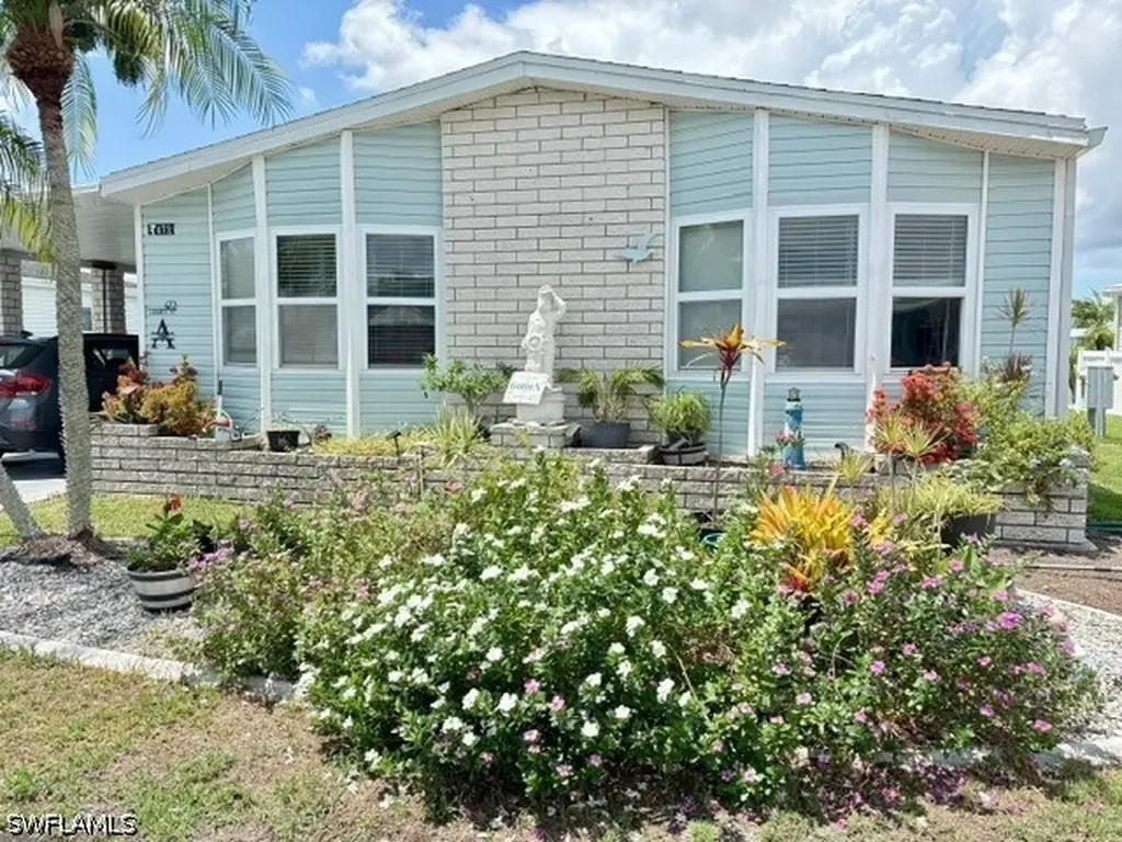 472 Sharks Point North Port FL 34287