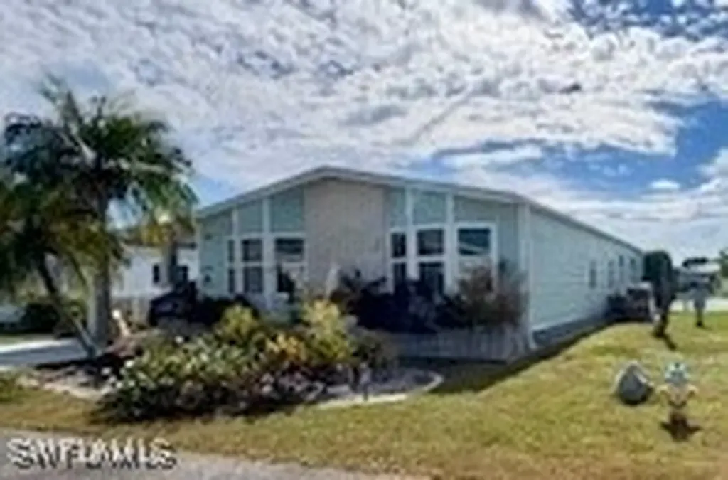 472 Sharks Point North Port FL 34287