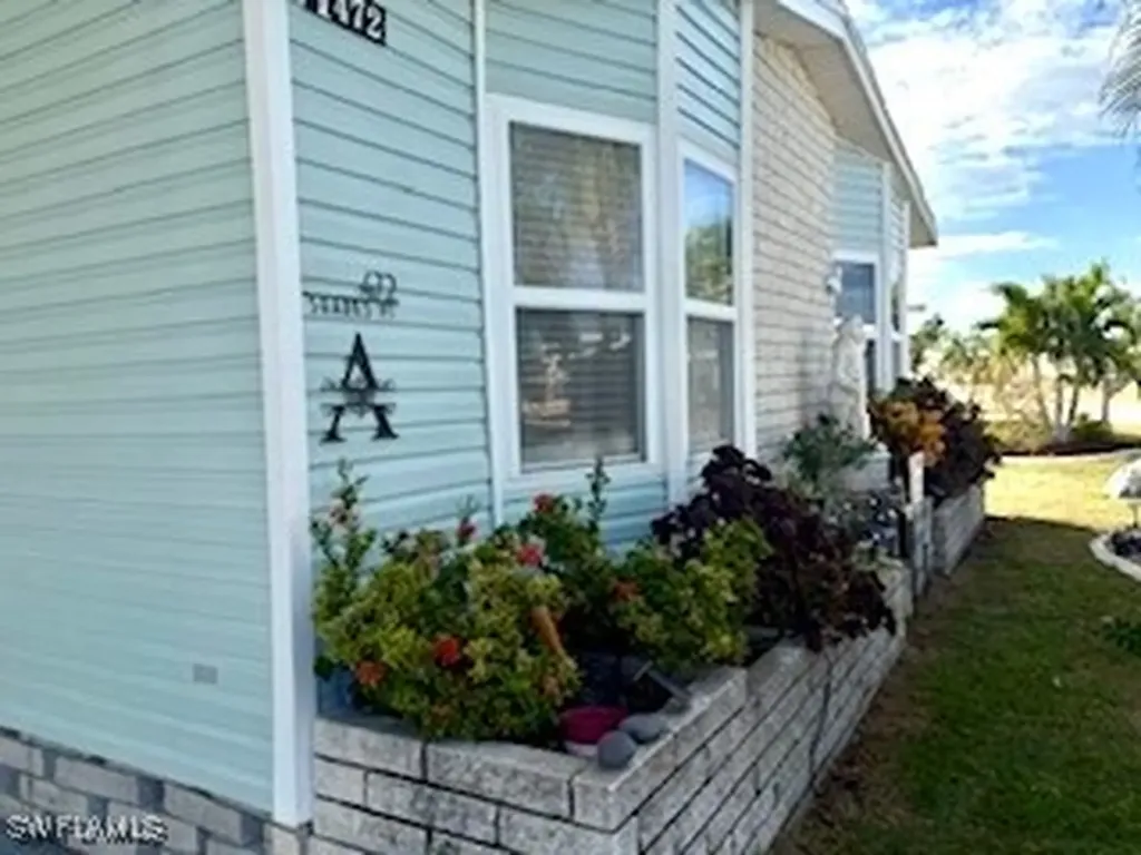 472 Sharks Point North Port FL 34287