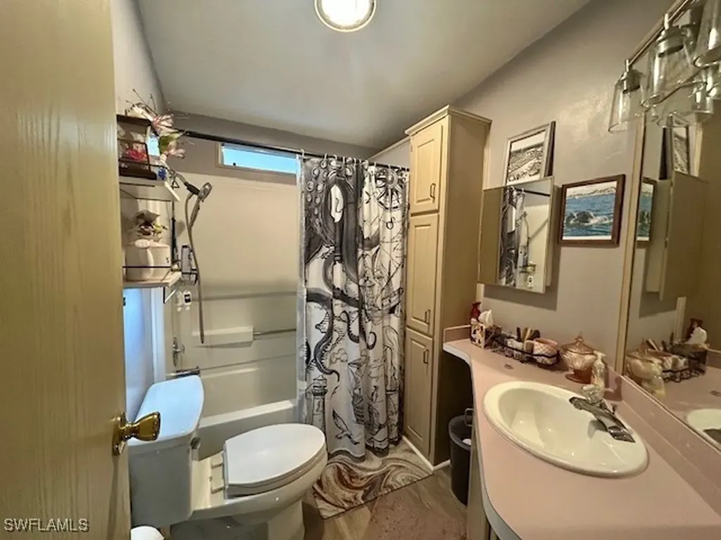 472 Sharks Point North Port FL 34287